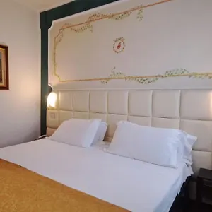 delta-florence.it-tuscanyhotel.com/